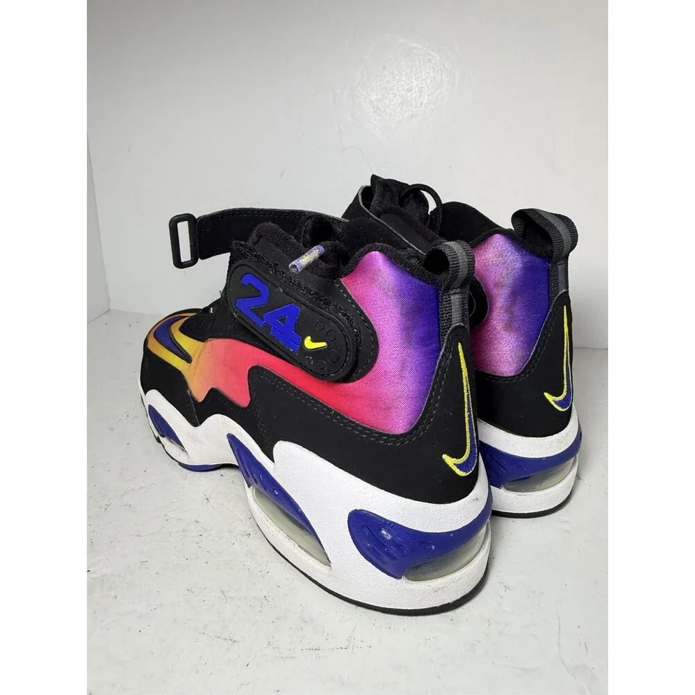 Nike see photos